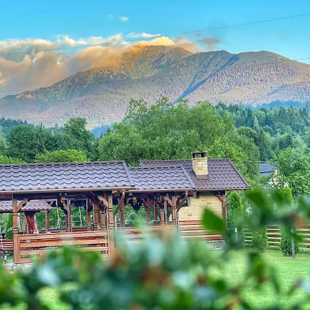 Gazde/Camere de închiriat Casa Belvedere Pietrosu Moisei